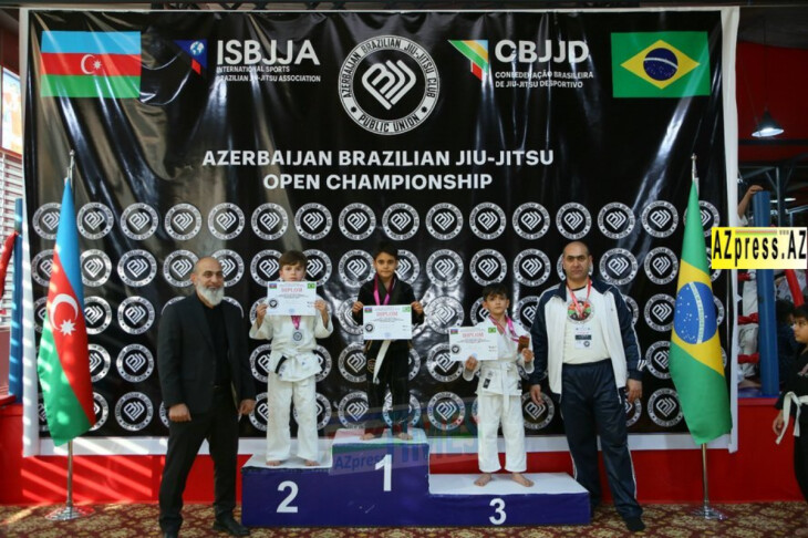 <p>Ulu öndər Heydər Əliyevin xatirəsinə həsr olunmuş Braziliya Ciu-citsusu üzrə&nbsp;Respublika turniri keçirilib +FOTO=24</p>