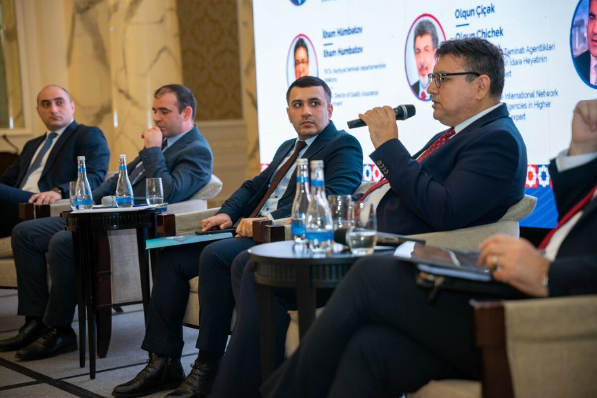 <p>BDU Azərbaycanda Beynəlxalq Təhsil İmkanları Forumunda təmsil olunub<br />
&nbsp;</p>