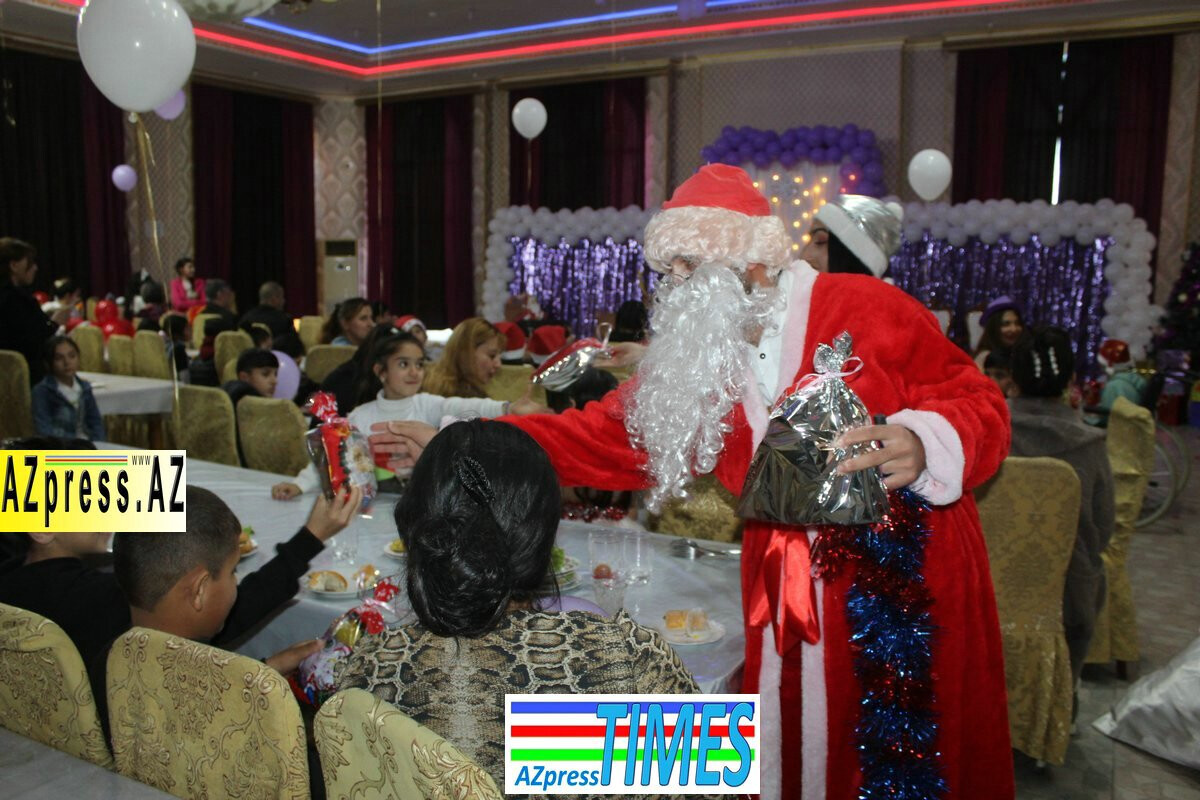 <p>Ağcabədidə xüsusi qayğıya ehtiyacı olan uşaqların bayram sevinci +FOTO=14</p>

<p>&nbsp;</p>