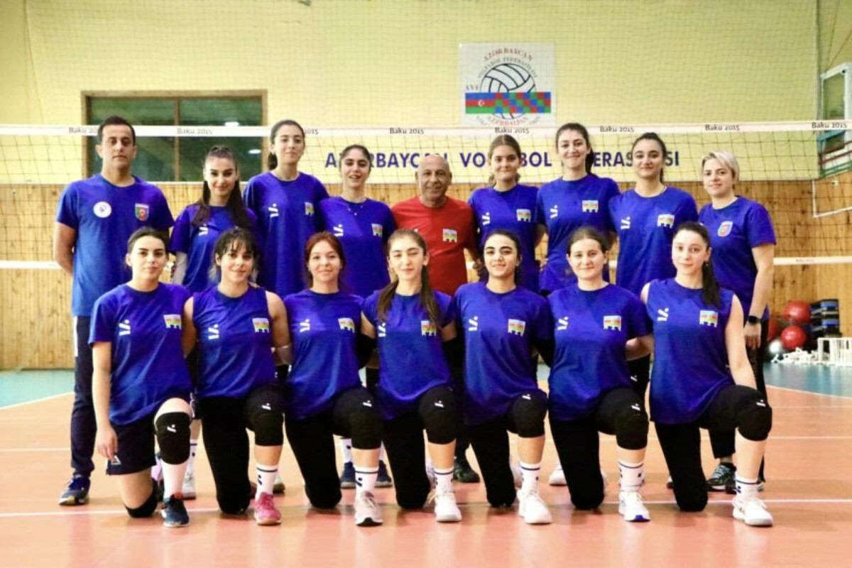 <p>U-20 yığmamız bu gün EEVZA -da...</p>