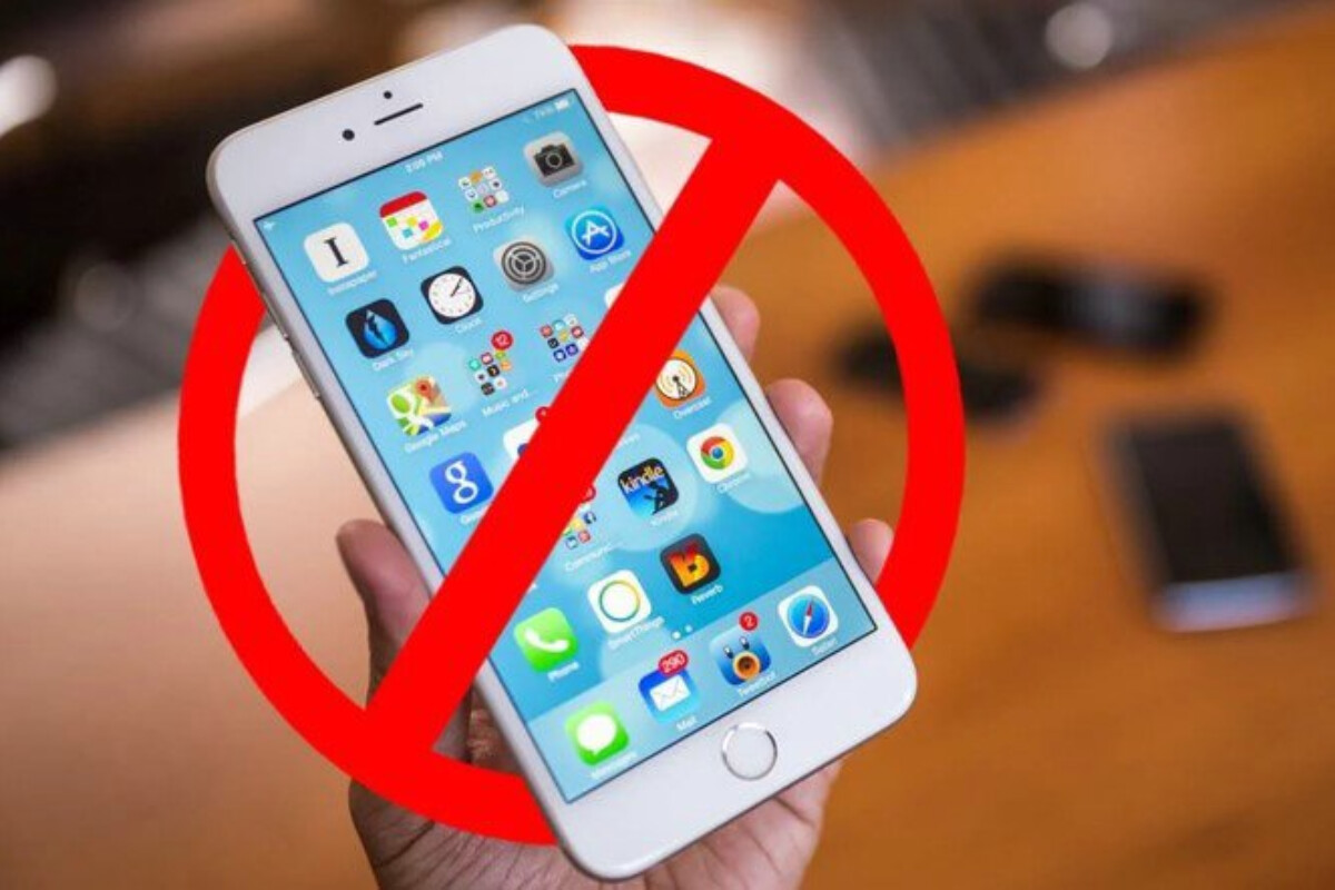 <p>Nazirliyin işçilərinə "iPhone" QADAĞAN OLUNDU</p>