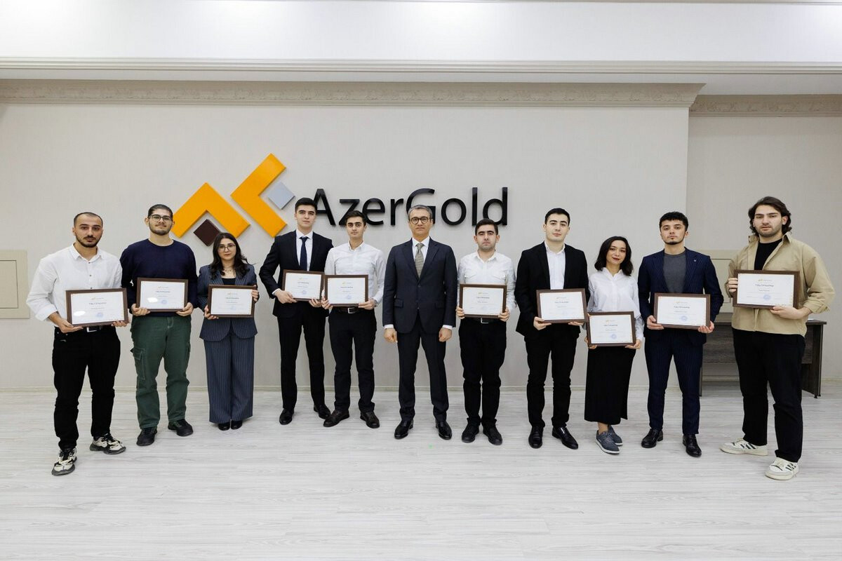 <p>&ldquo;AzerGold&rdquo; QSC-nin növbəti Təqaüd...<br />
&nbsp;</p>
