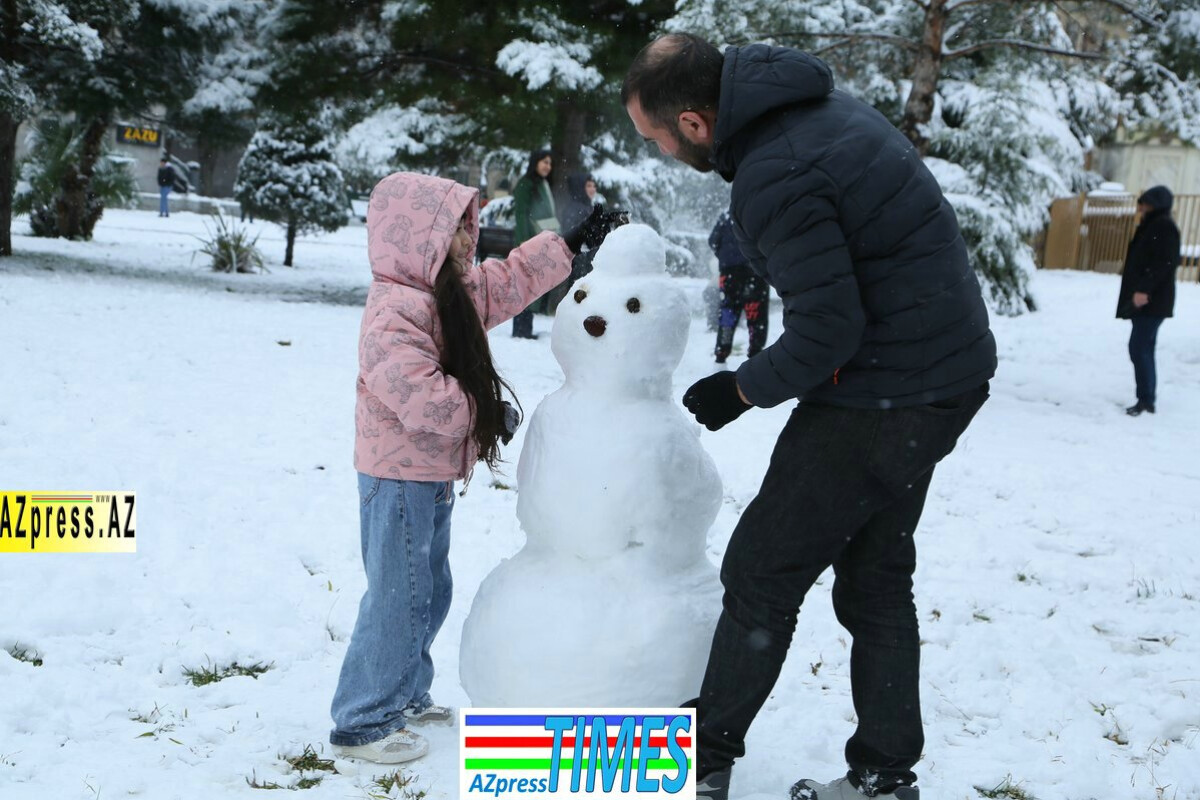 <p>Paytaxt Bakının qar mənzərələri +FOTO=58</p>