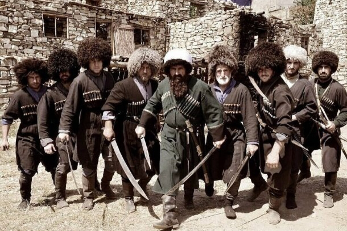 <p>Qafqazın ən qədim xalqı hansıdır?</p>