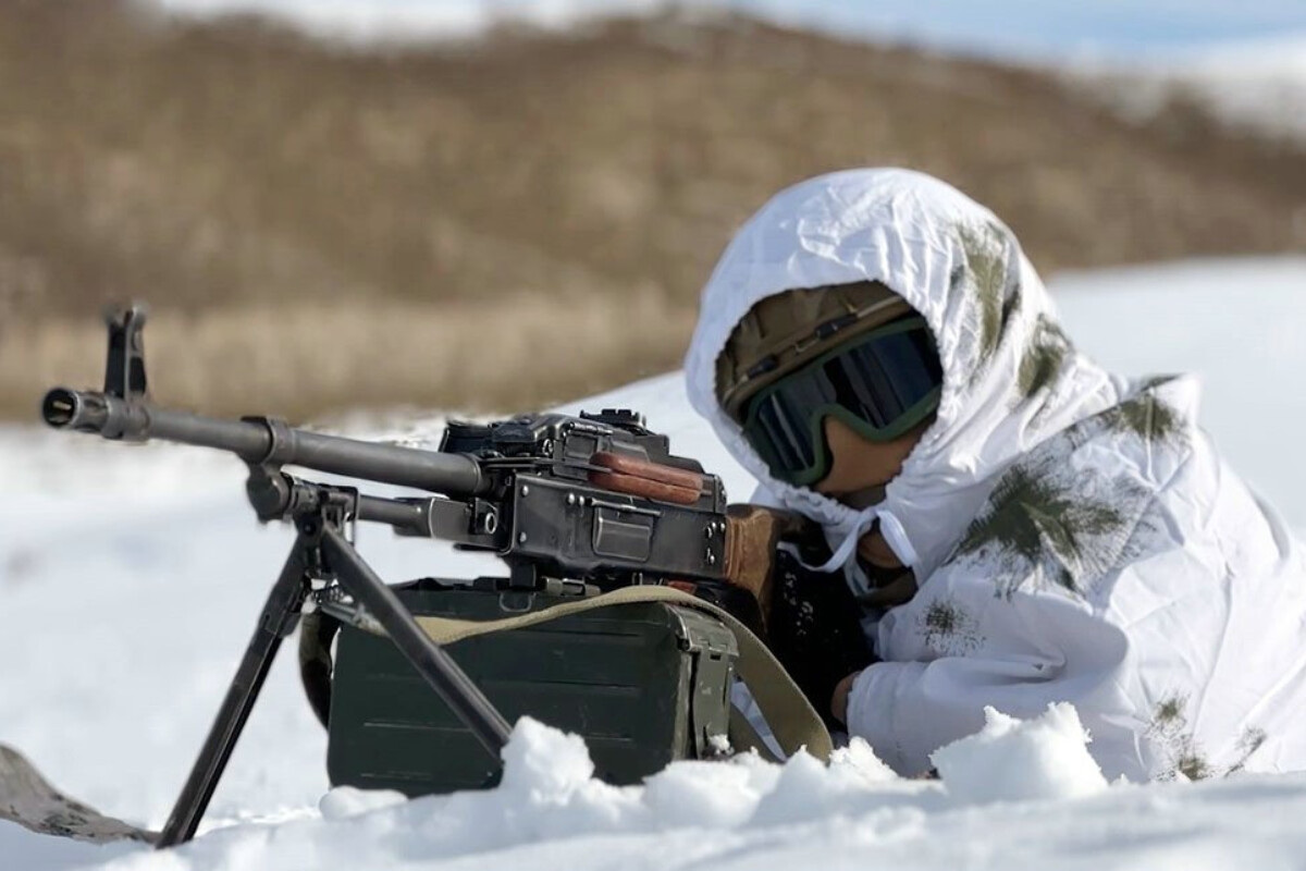 <p>Komando bölmələri ilə taktiki-xüsusi hazırlıq üzrə...</p>