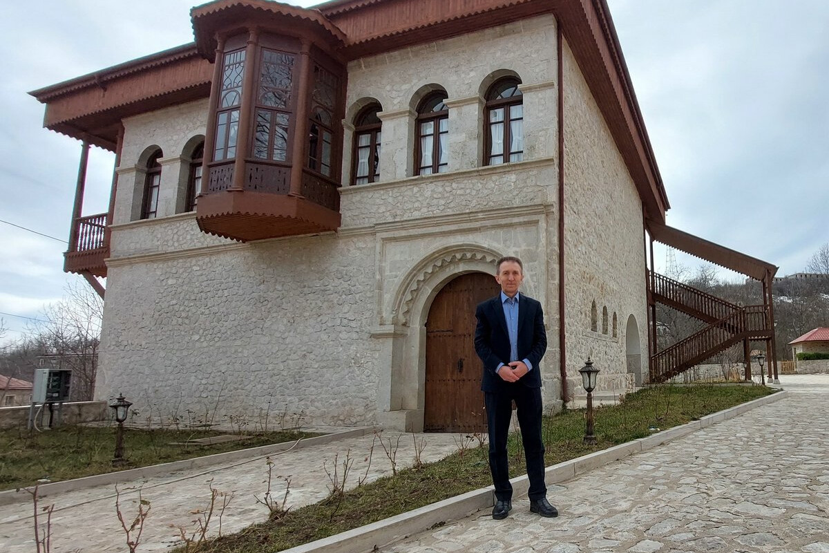 <p>Elçin Əhmədov:&nbsp;Şuşada Mehmandarovların malikanə kompleksi</p>