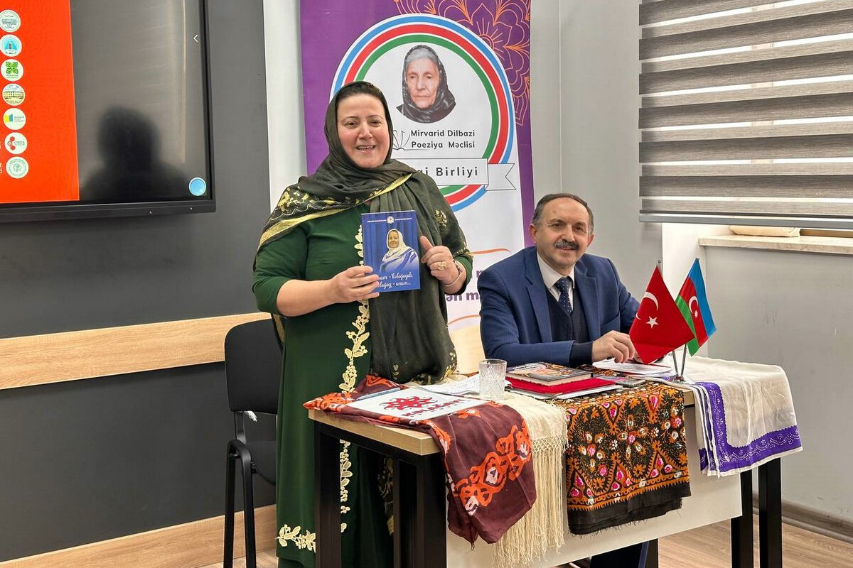 <p>BDU-da &ldquo;Sazlı-sözlü kəlağayı günləri&rdquo;&nbsp;</p>