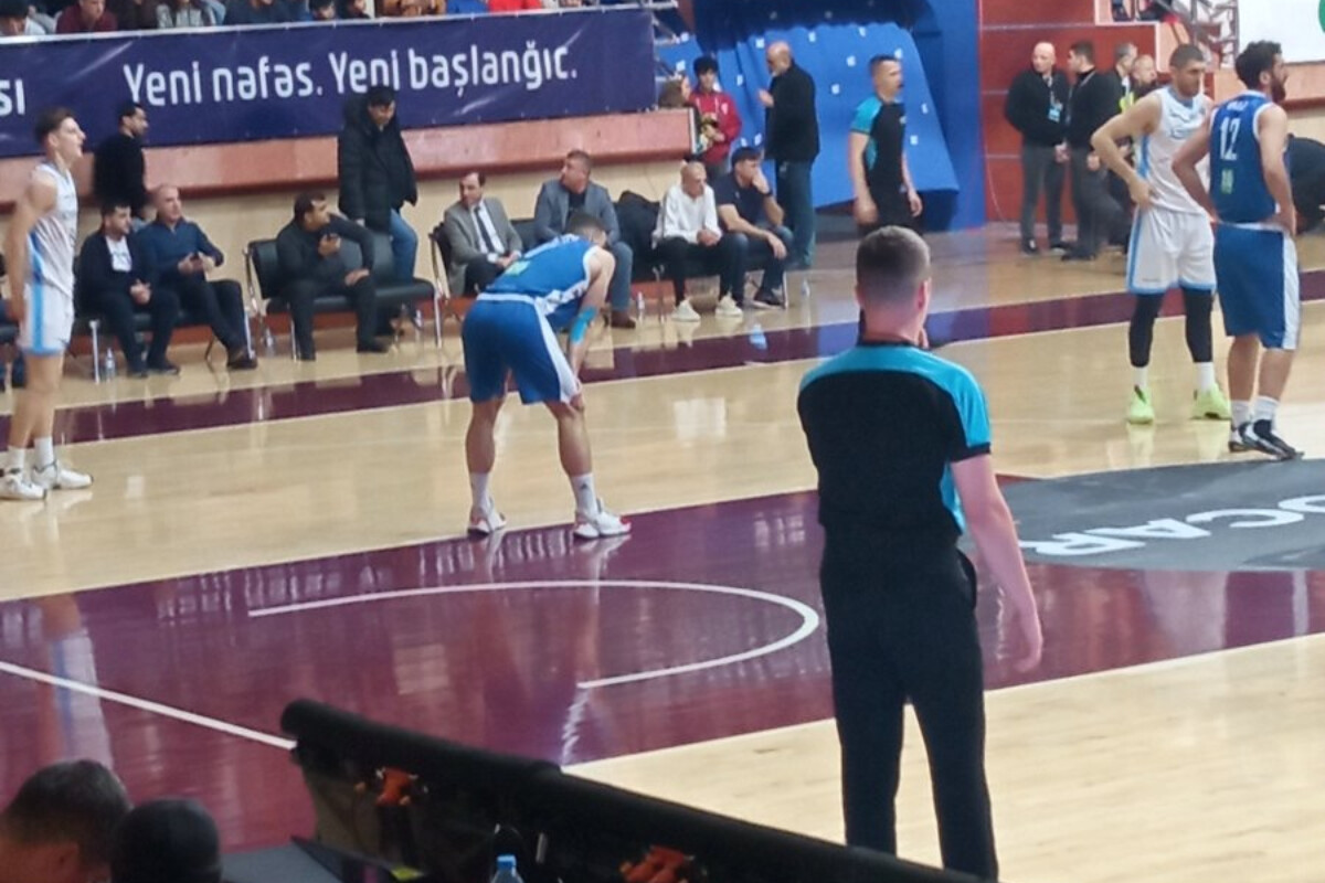 <p>Azərbaycan yığması Kosovo millisini qəbul edir</p>

<p>&nbsp;</p>