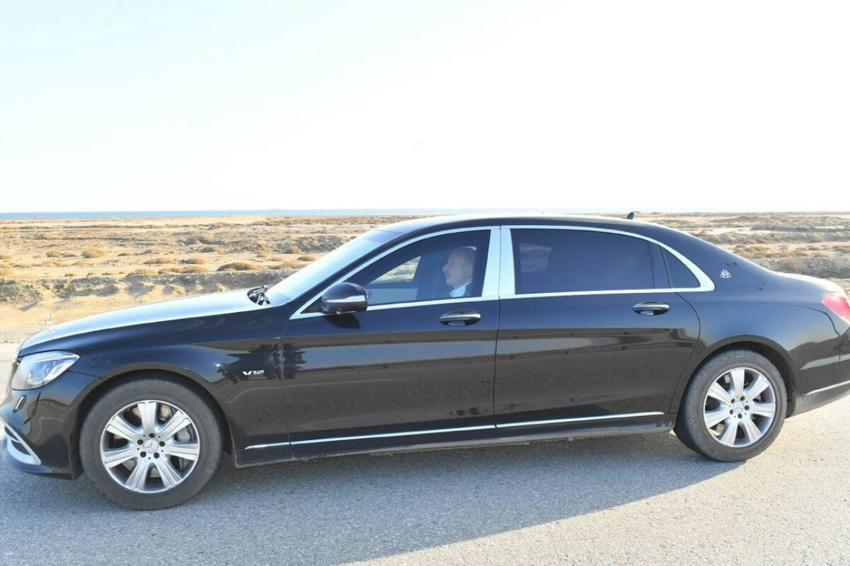 <p>&nbsp;Xocalı soyqırımı qurbanlarının xatirəsi bir dəqiqəlik sükutla...</p>