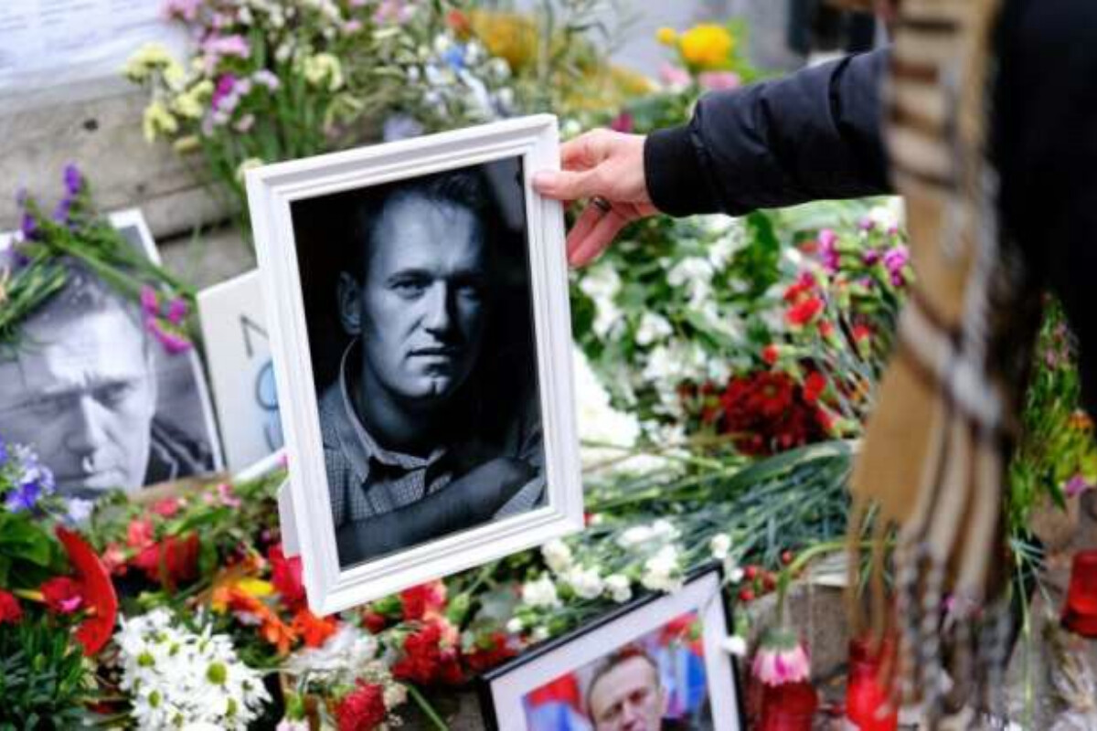 <p>Aleksey Navalnının dəfn mərasiminə hazırlıq</p>