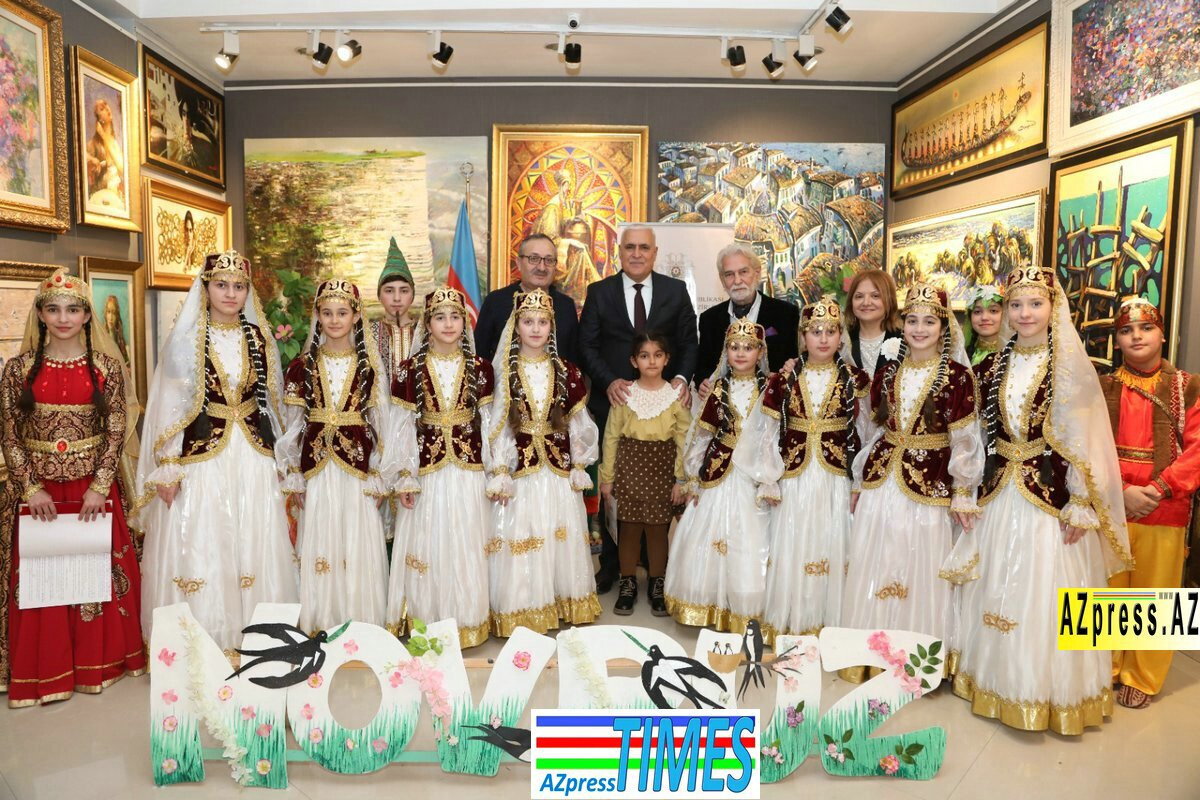 <p>&ldquo;Yaşıl dünyanın naxışları&rdquo; adlı rəsm sərgisi<br />
&nbsp;</p>