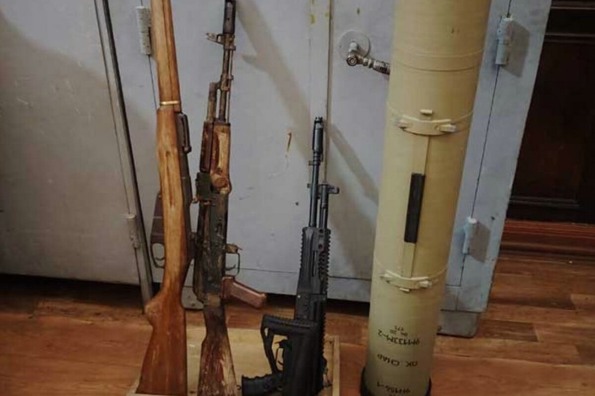 <p>Kəlbəcərdə tank əleyhinə raket&nbsp;tapıldı</p>