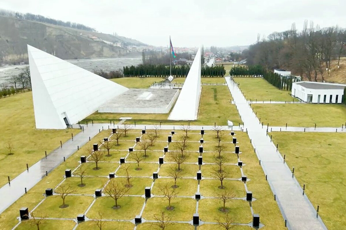 <p>31 Mart - Azərbaycanlıların Soyqırımı Günüdür</p>