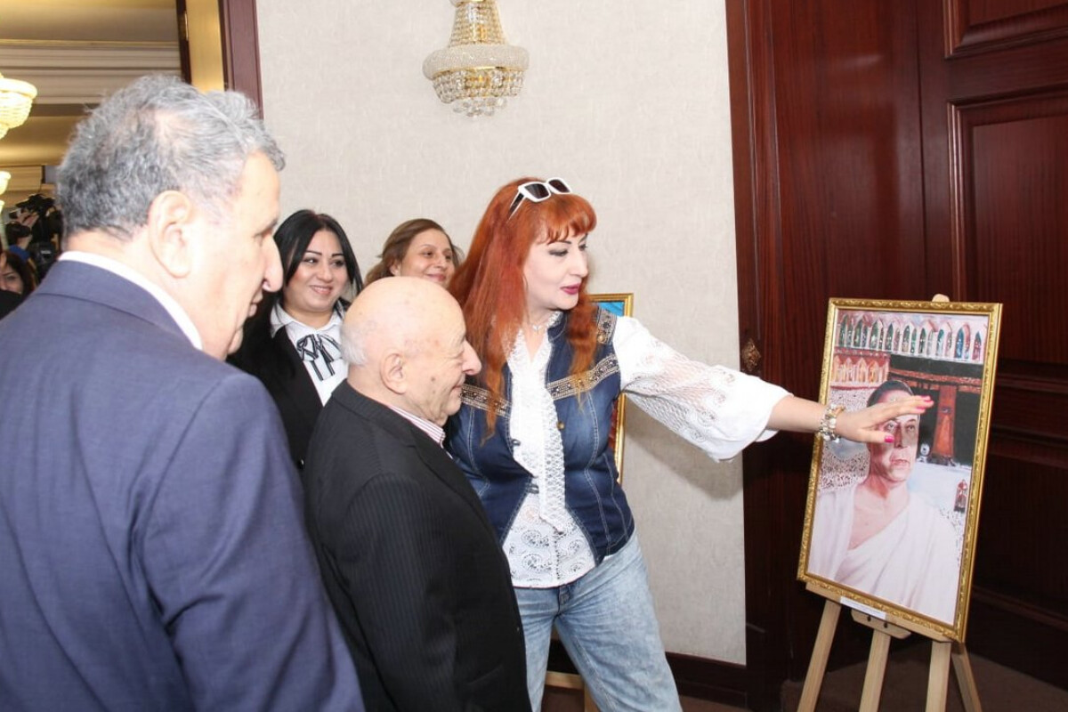 <p>Elm və Təhsil Gününə həsr olunmuş konfrans və&nbsp;sərgi keçirildi</p>