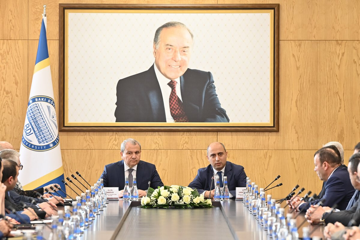 <p>Elm və təhsil nazirinin iştirakı ilə BDU-nun&nbsp;Elmi Şurasının iclası keçirilib</p>