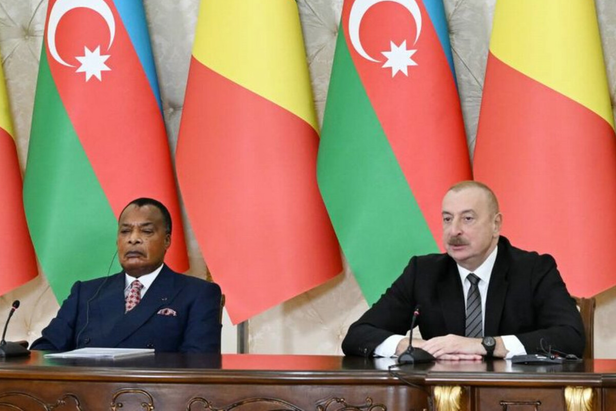 <p>Prezidentlər mətbuata bəyanatlarla çıxış ediblər</p>