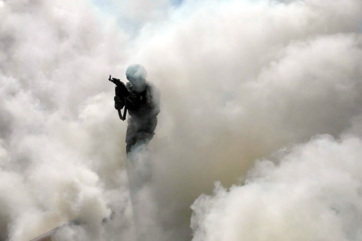 <p>Komandoların döyüş qabiliyyəti yüksək səviyyədə saxlanılır</p>