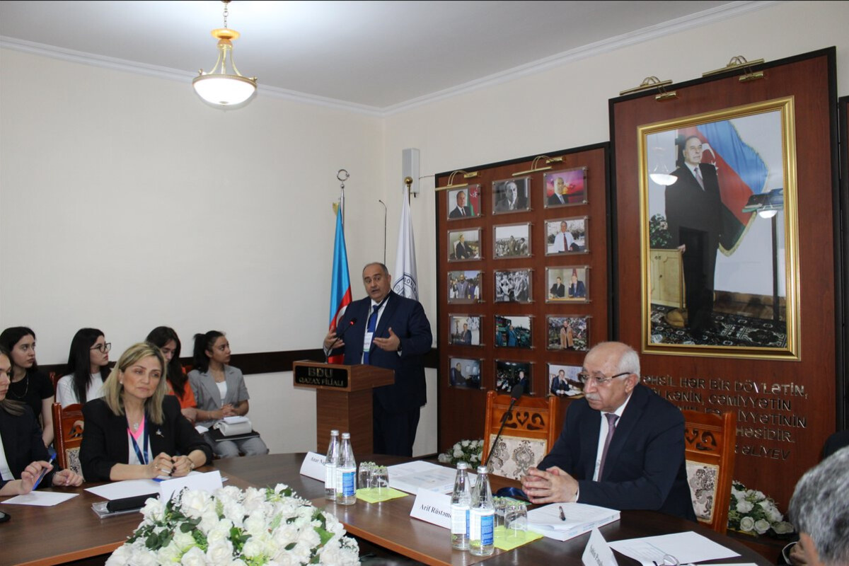 <p>II Beynəlxalq elmi-praktiki konfransın&nbsp;regional bölməsinin iclası olub</p>