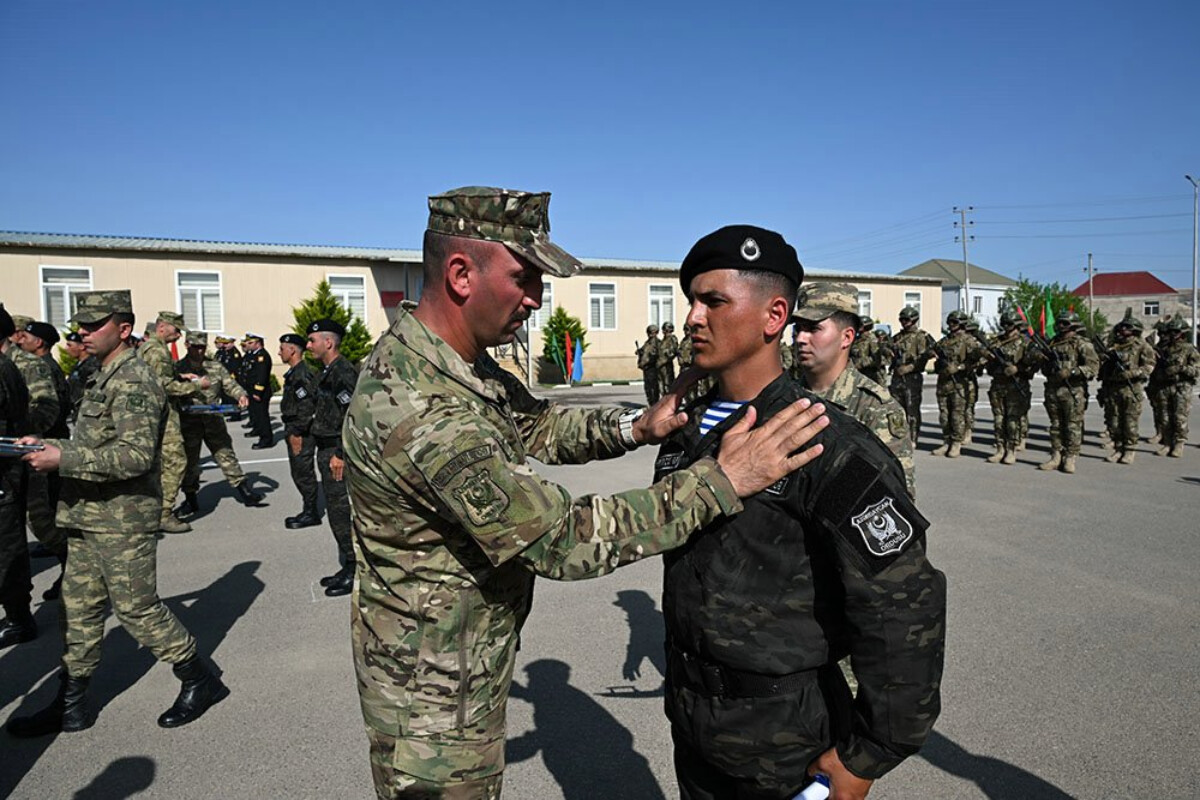 <p>&ldquo;Dəniz Komando Təməl kursu&rdquo;nun növbəti buraxılış&nbsp;mərasimi keçirilib</p>