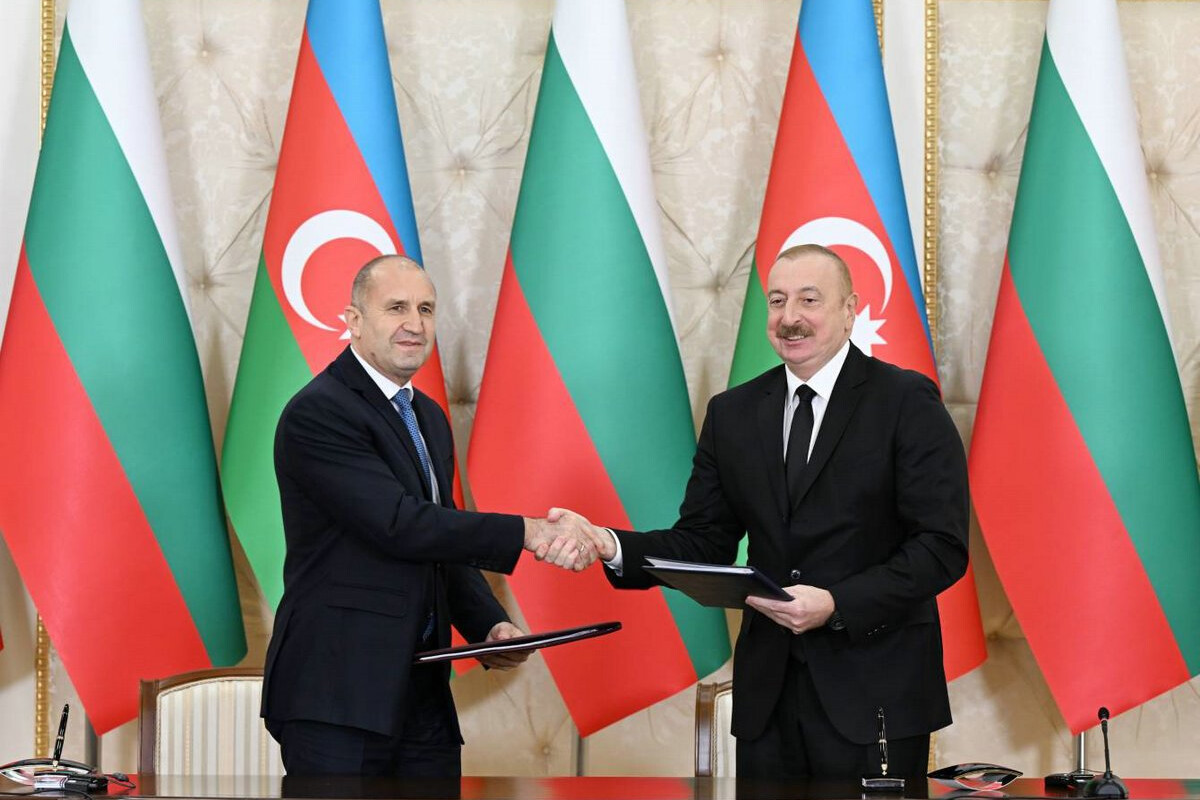 <p>Azərbaycan-Bolqarıstan sənədləri imzalanıb&nbsp;</p>