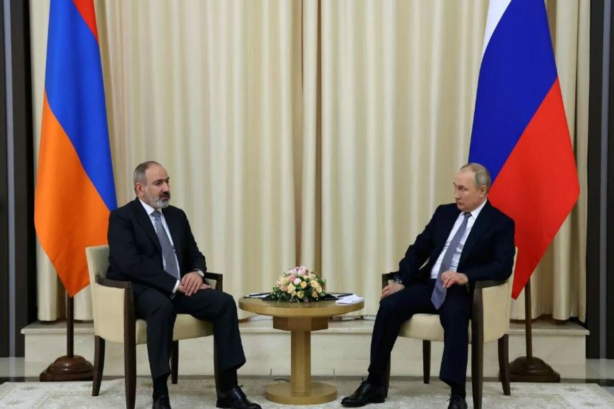 <p>Putin və Paşinyan arasında danışıqlar başlayıb</p>