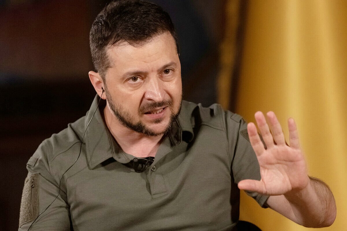 <p>Zelenski Ukrayna bələdiyyələrini&nbsp;rus dilindən imtina etməyə məcbur edib</p>