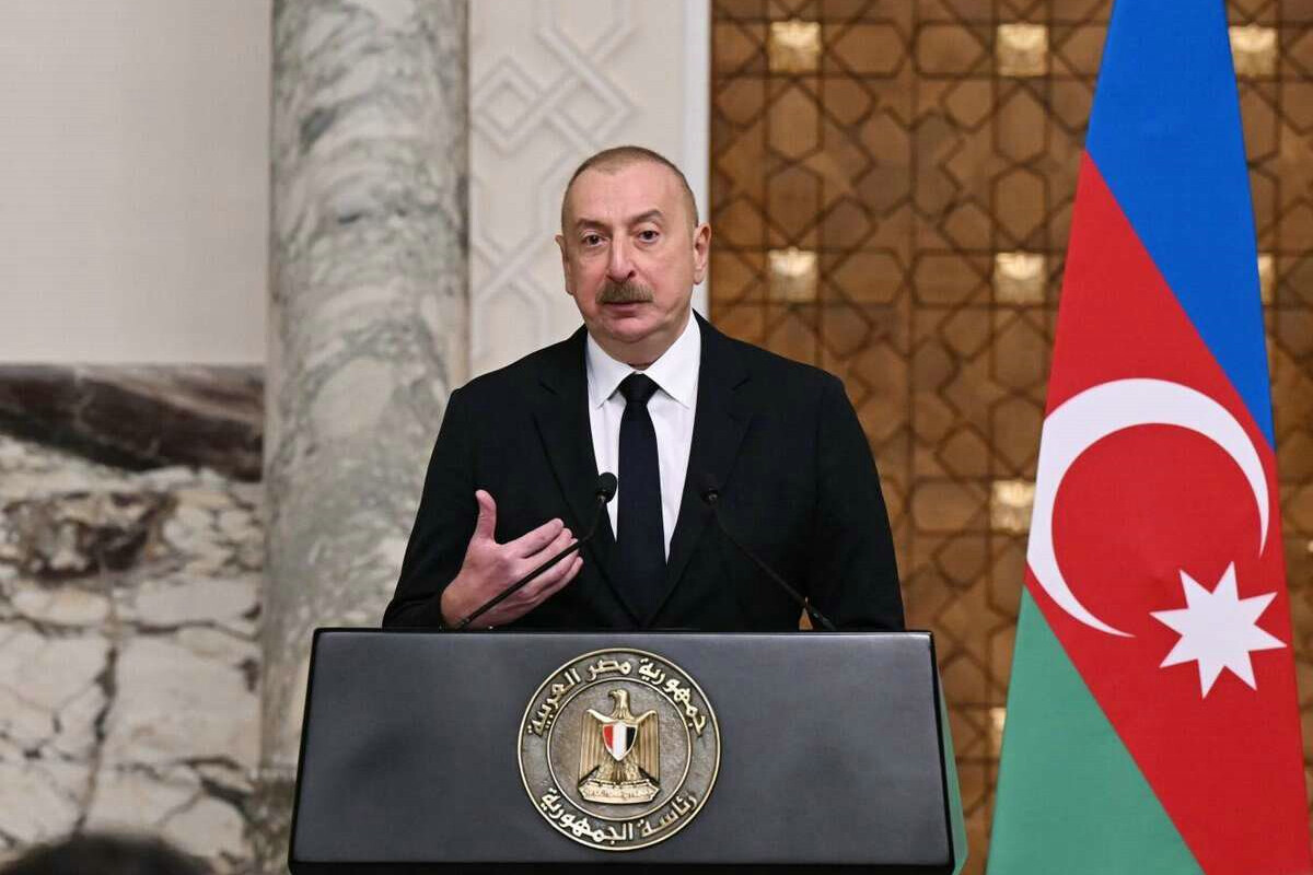 <p>Prezident delimitasiyadan&nbsp;danışdı</p>