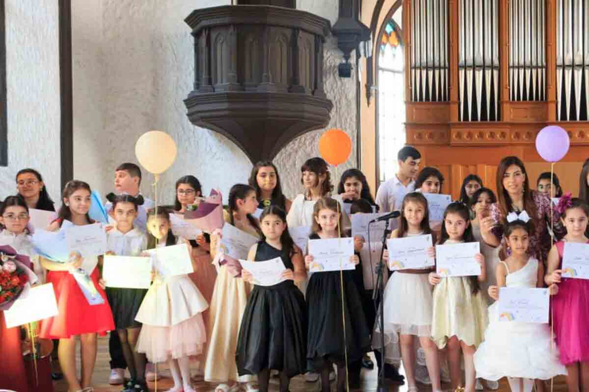 <p>1 İyun &ndash; Uşaqların Beynəlxalq&nbsp;Müdafiəsi Gününə həsr olunmuş konsert keçirilib</p>