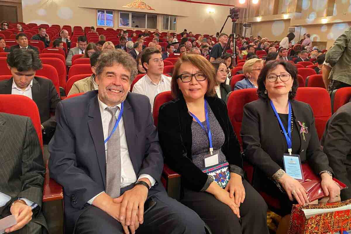 <p>Qırğızıstanda&nbsp;beynəlxalq forum keçirilib</p>