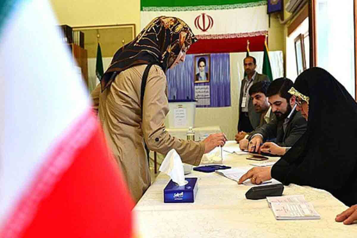 <p>İranda prezident seçkiləri bu tarixdə keçiriləcək</p>