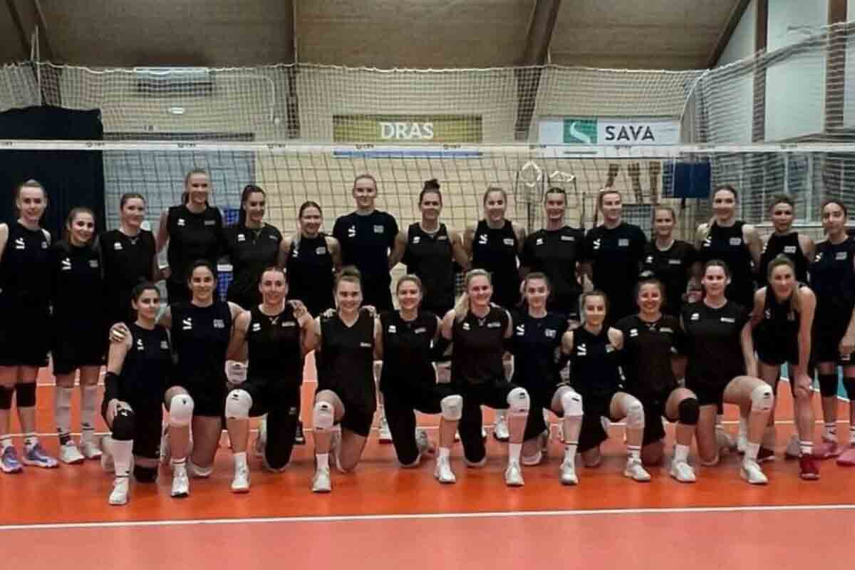 <p>Qadın voleybol yığmamız Qızıl Avropa Liqasına&nbsp;qələbəylə başlayıb&nbsp;</p>