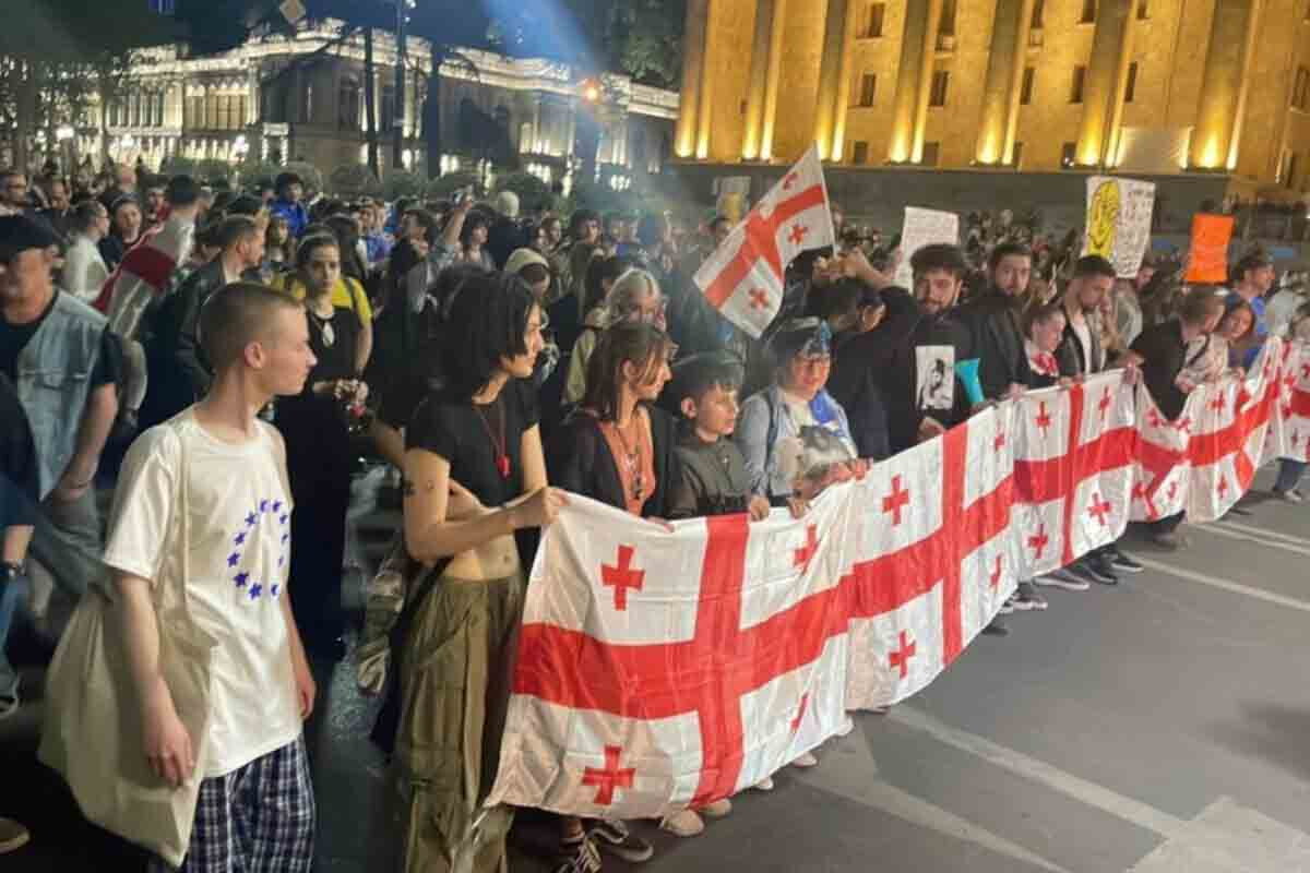 <p>120 təşkilat Gürcüstandan &ldquo;xarici agentlər haqqında"&nbsp;qanunu geri götürməyi tələb edir</p>