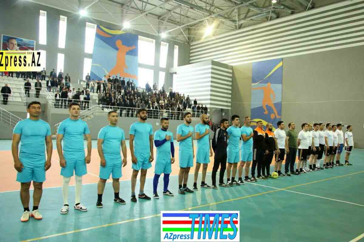 <p>Ağcabədidə keçirilən mini futbol üzrə rayon&nbsp;turniri başa çatıb</p>