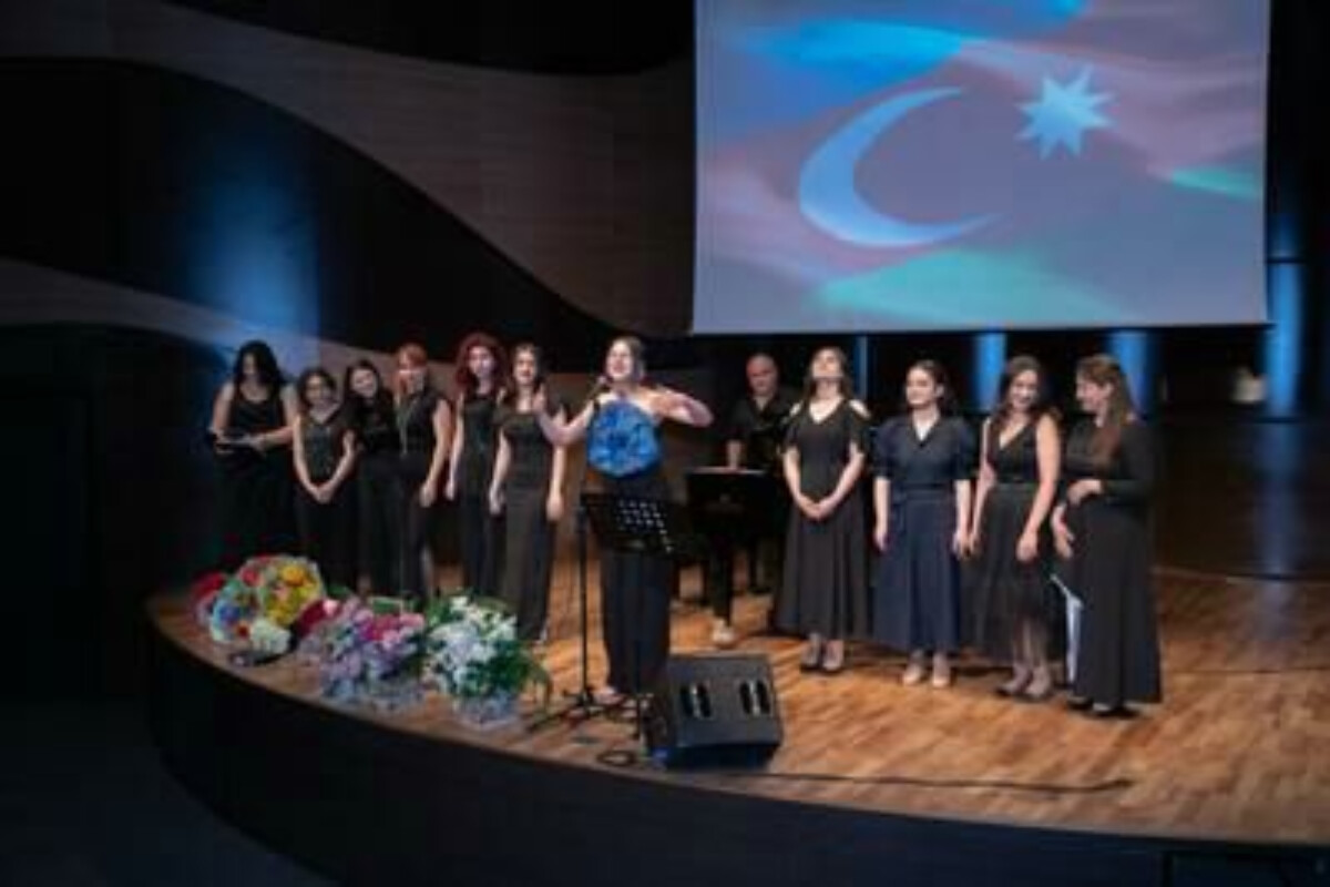 <p>Milli Qurtuluş gününə həsr olunmuş konsert keçirilib</p>