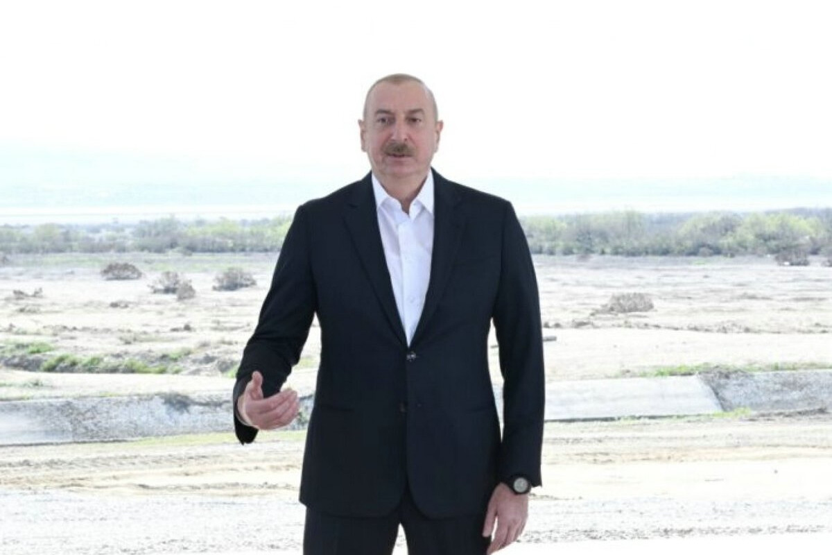 <p>"Bunun həlli COP29 sədrliyimizin gündəliyində duran&nbsp;prioritet məsələlərdən olacaq"&nbsp;- Prezident</p>