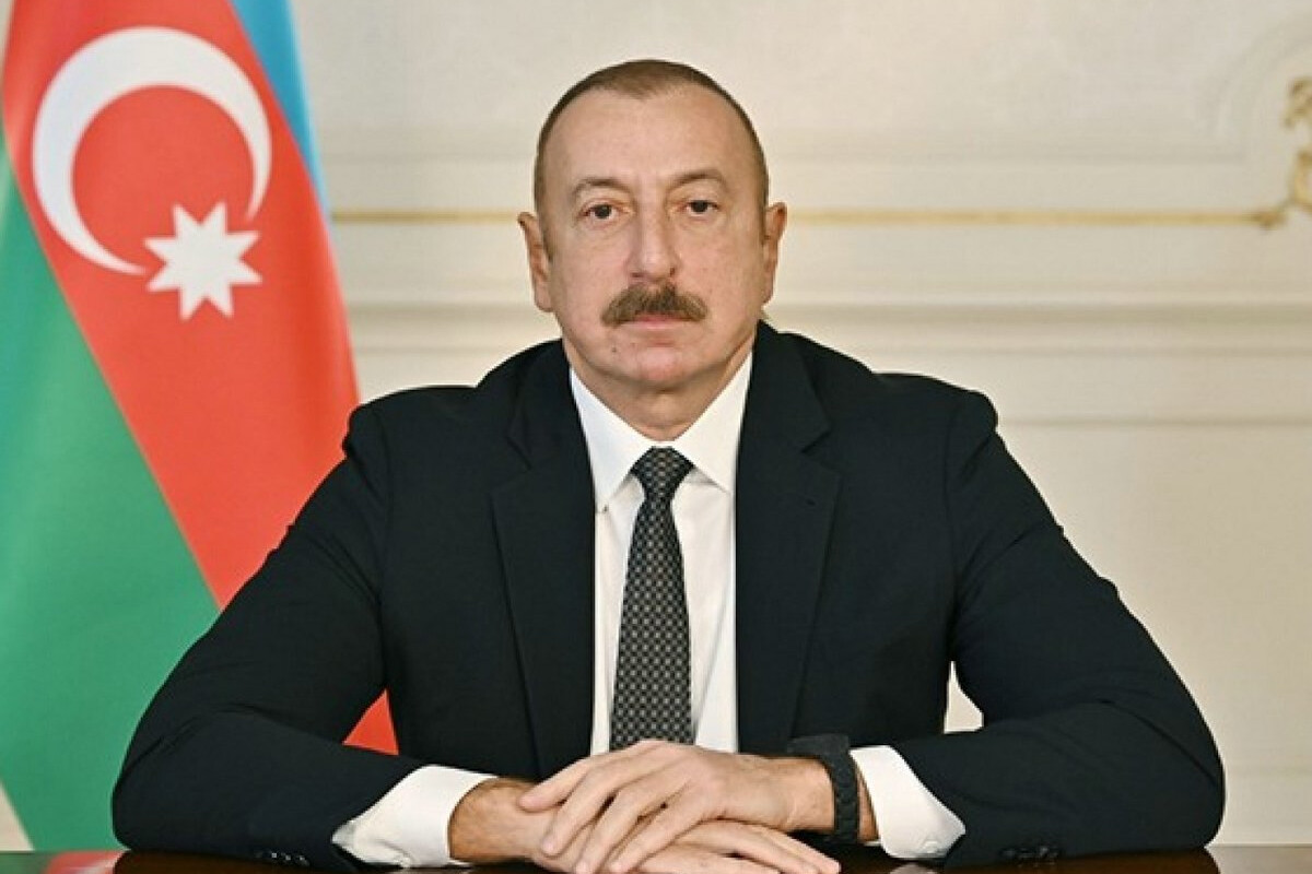 <p>İlham Əliyev tədbir iştirakçılarına müraciət ünvanladı</p>