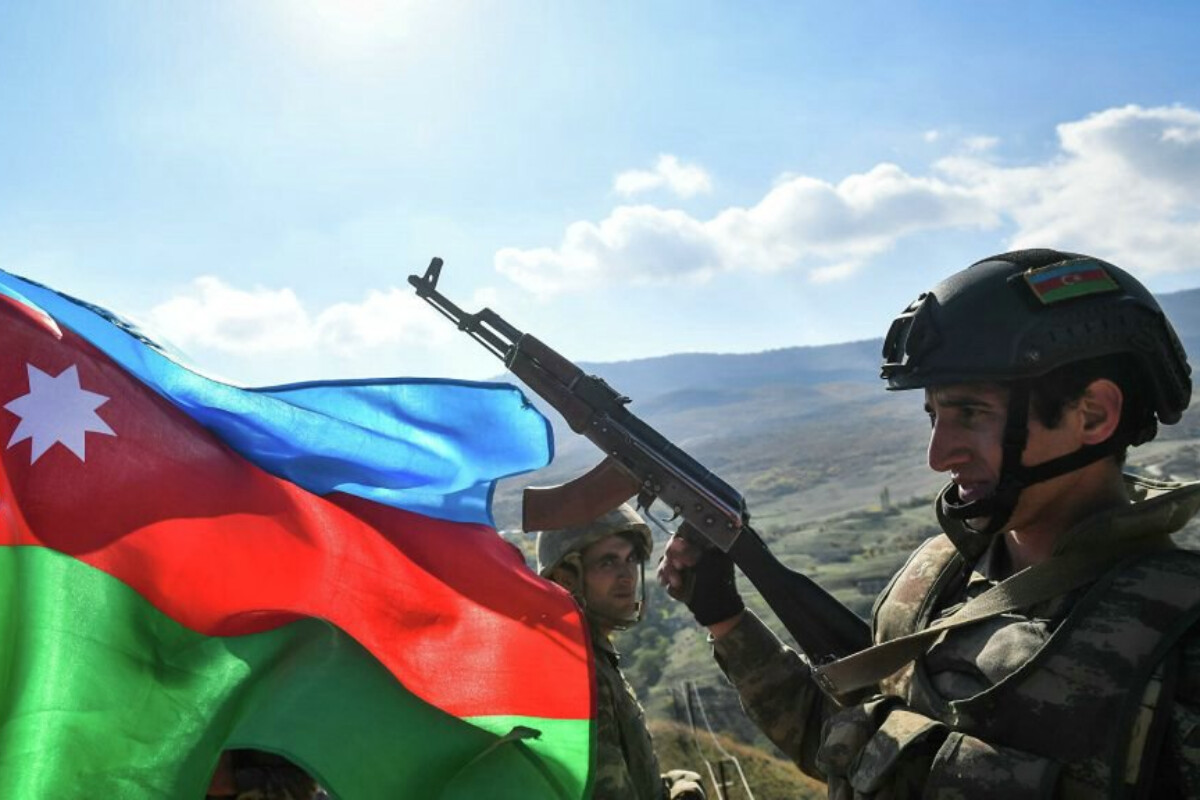 <p>Kəlbəcərdəki mövqelərimiz&nbsp;ATƏŞƏ TUTULDU</p>