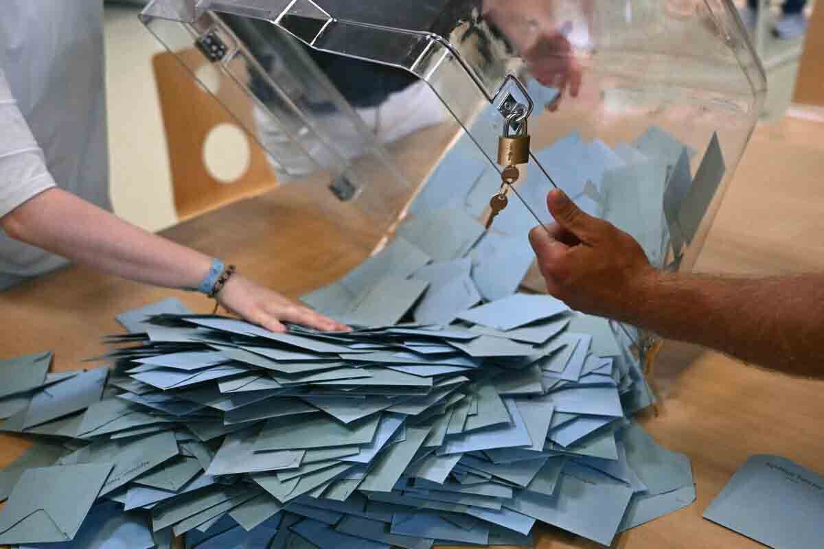 <p>Fransada parlament seçkiləri: ikinci turun&nbsp;nəticələri məlum olub</p>