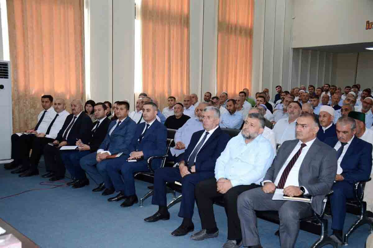 <p>Məhərrəmlik təziyəsini islami dəyərlərə uyğun keçirək</p>