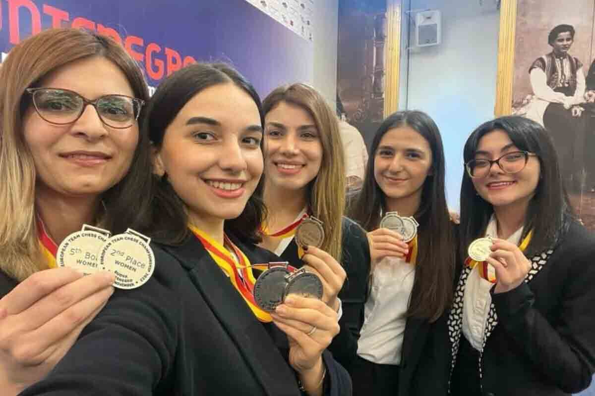 <p>Qadın şahmat yığmamız Olimpiadaya Top-5-də qatılacaq</p>