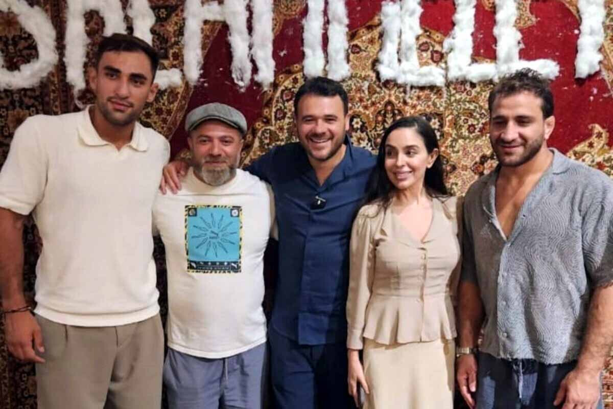 <p>Leyla Əliyeva Hidayət və Zelimlə görüşdü&nbsp;</p>