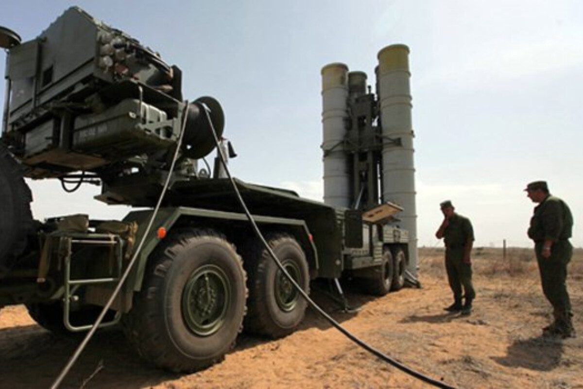 <p>Türkiyə Rusiya S-400 HHM sistemlərindən imtina edir</p>
