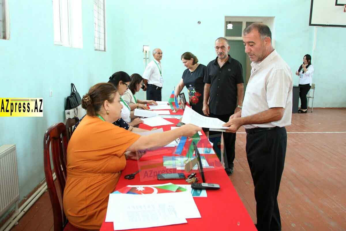 <p>Ağcabədidə Azərbaycan Milli Məclisinə&nbsp;növbədənkənar seçkilər keçirilib</p>