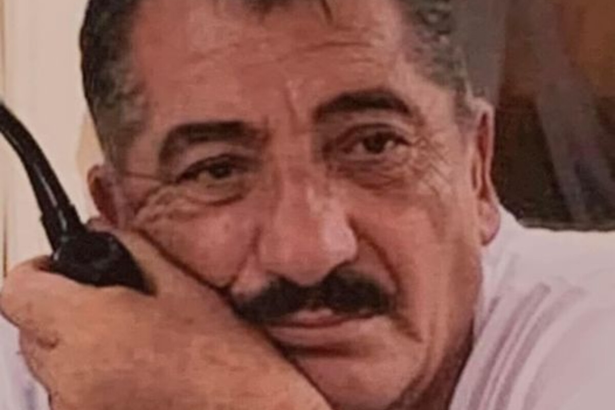 <p>Elman Eldaroğlu:Dar ağacına salam verən şair&hellip;</p>