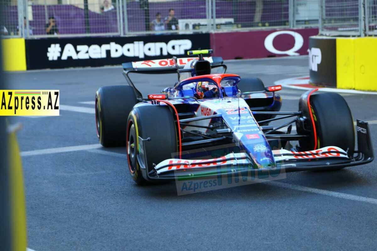 <p>Bu gün &ldquo;Formula 1&rdquo; üzrə Azərbaycan&nbsp;Qran-prisi start götürüb- FOTOREPORTAJ</p>