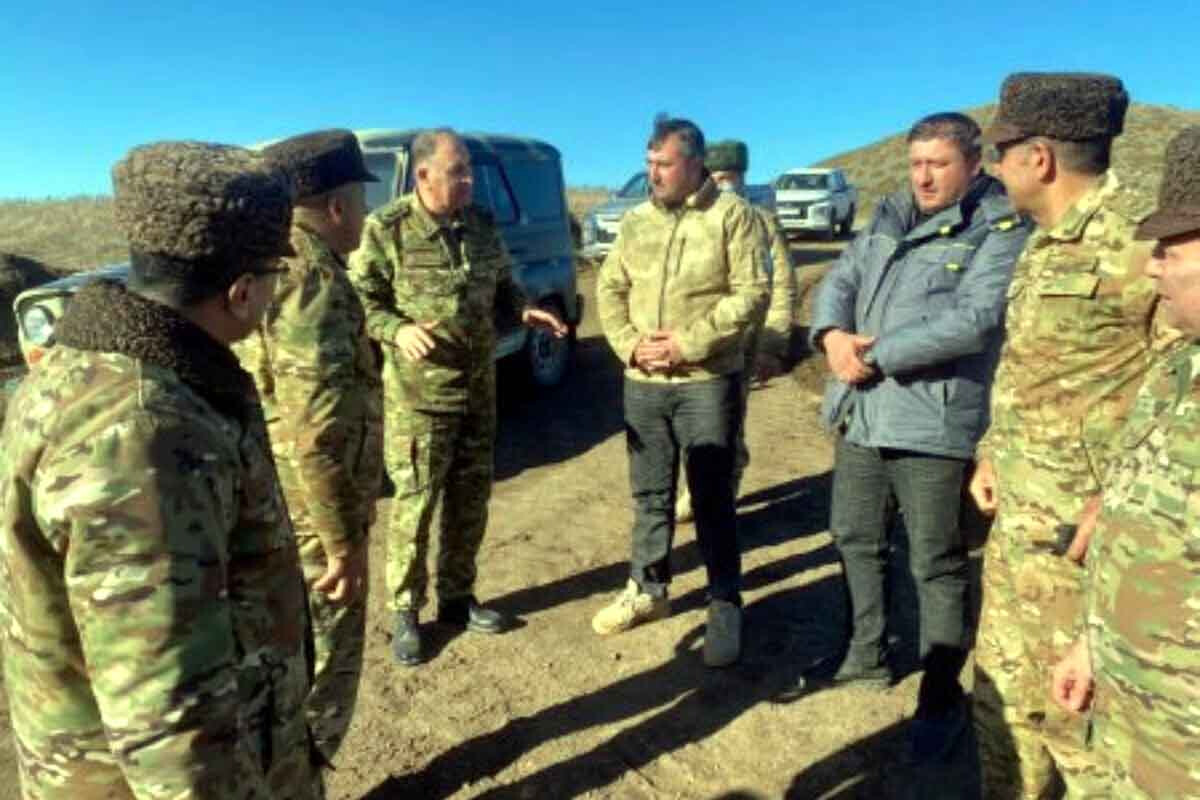 <p>Təminat və təxliyə yolları hərbçilərimizin düşmən&nbsp;üzərində qələbəsini təmin etdi</p>
