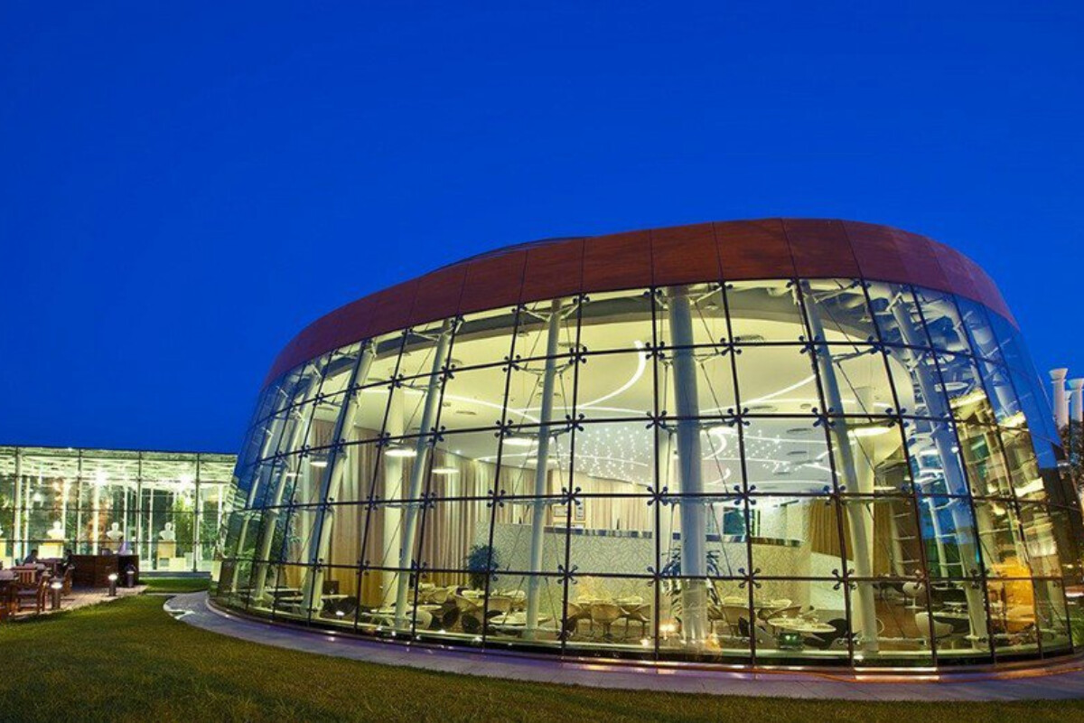 <p>Muğam Mərkəzinə &ldquo;Beynəlxalq&rdquo; statusu verilib</p>