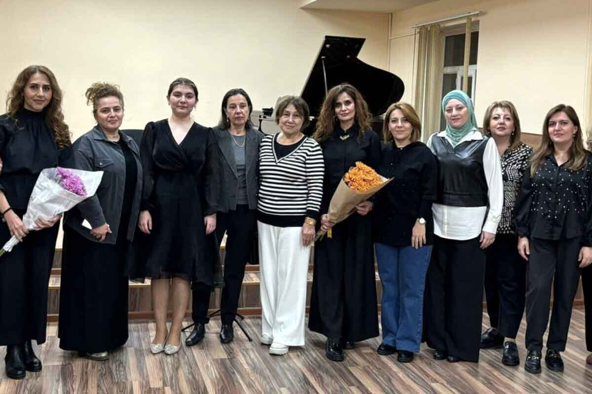 <p>Şanlı &ldquo;Zəfər günü&rdquo;nə məktəb-studiyanın ərməğanı</p>

<p>&nbsp;</p>