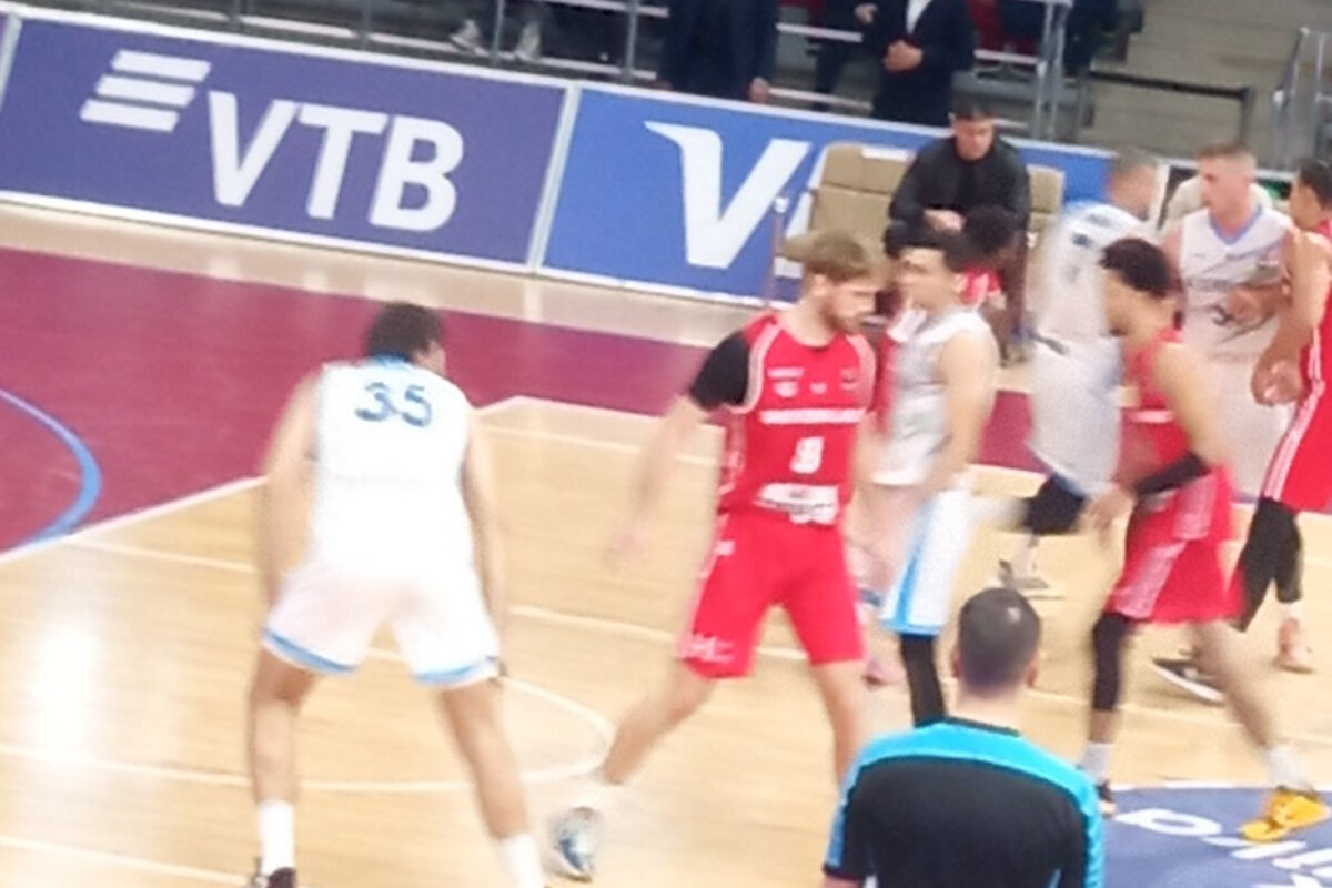 <p>Azərbaycan millisi Evdə İsveçrəyə məğlub olub</p>