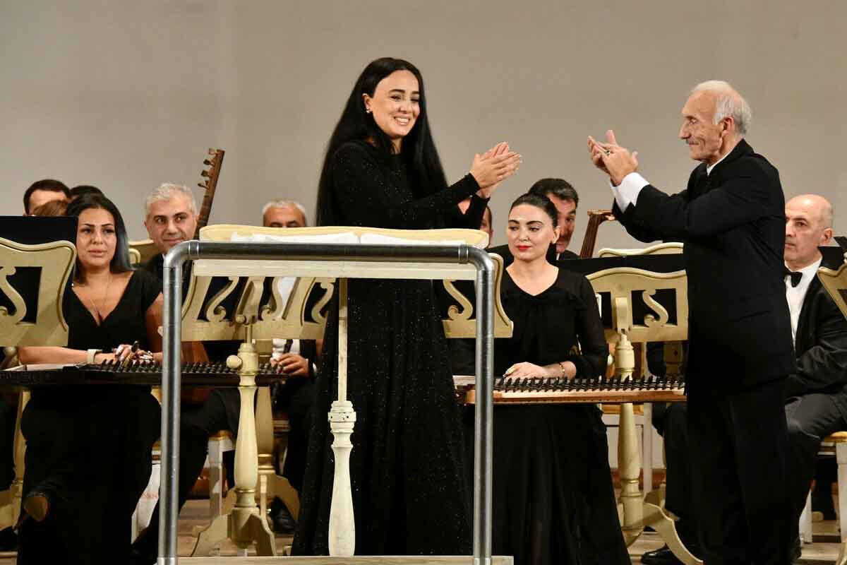 <p>Azərbaycan Bəstəkarlar İttifaqının 90 illik yubileyinə&nbsp;həsr olunmuş konsert keçirilib</p>